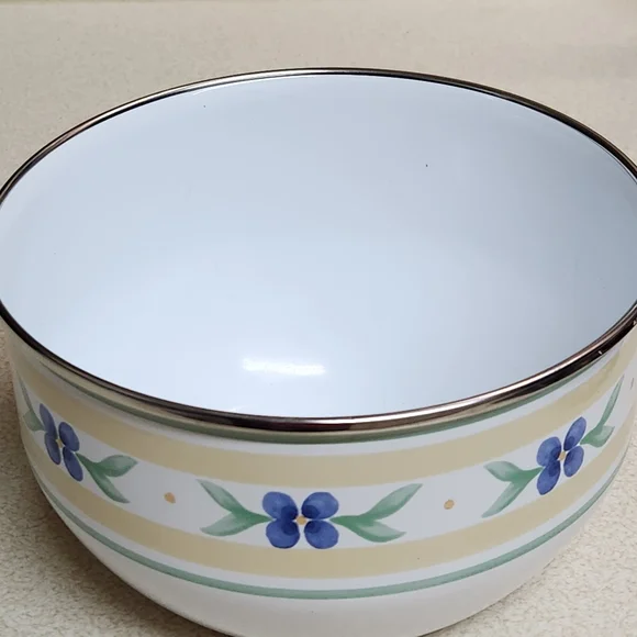 Pfaltzgraff “Summer Breeze” Metal Mixing Bowl Trio | Enamel Nesting Set - Picture 15 of 16